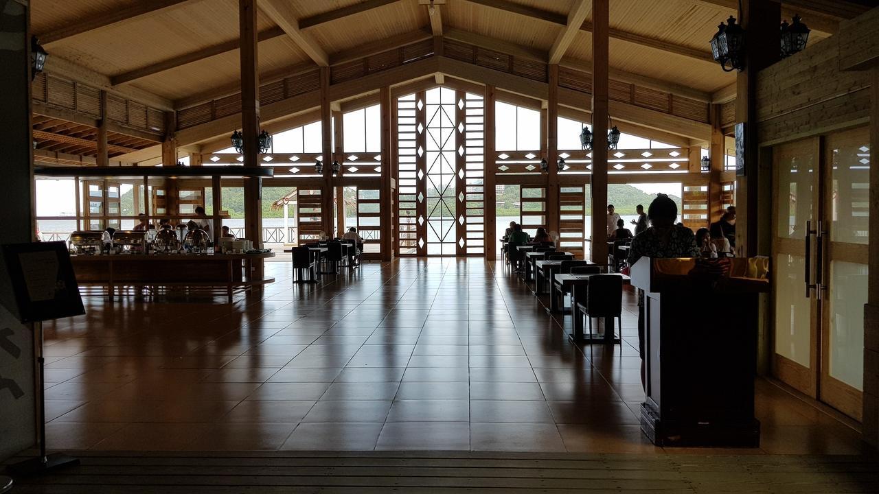 Island Paradise Resort Club Koror Exteriör bild