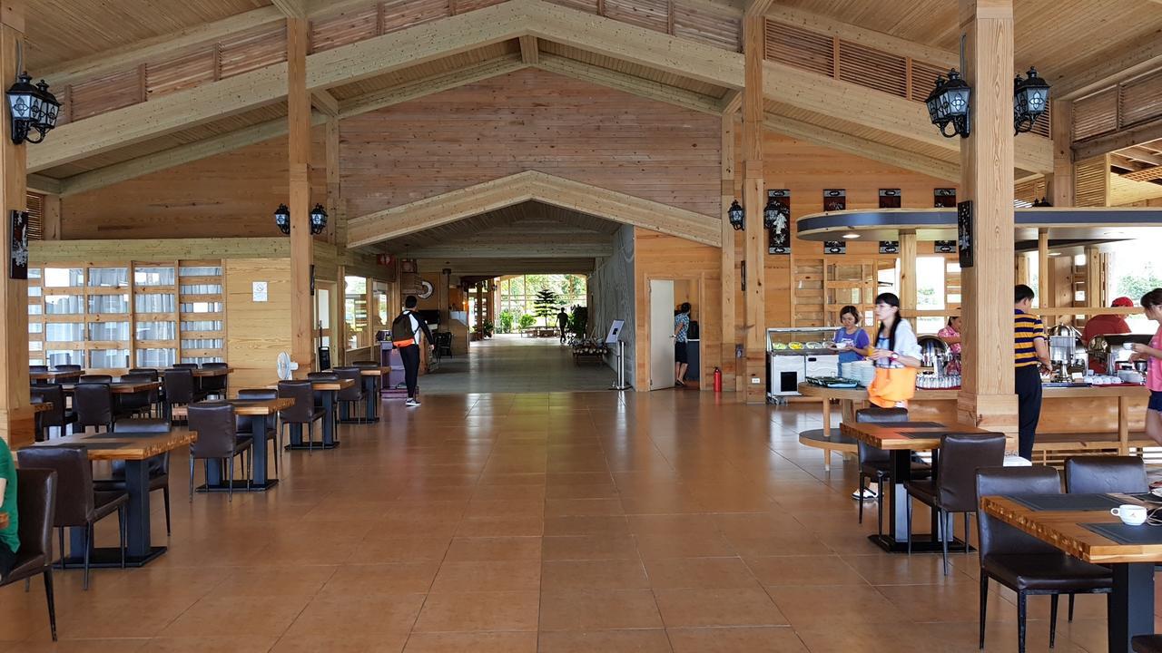 Island Paradise Resort Club Koror Exteriör bild