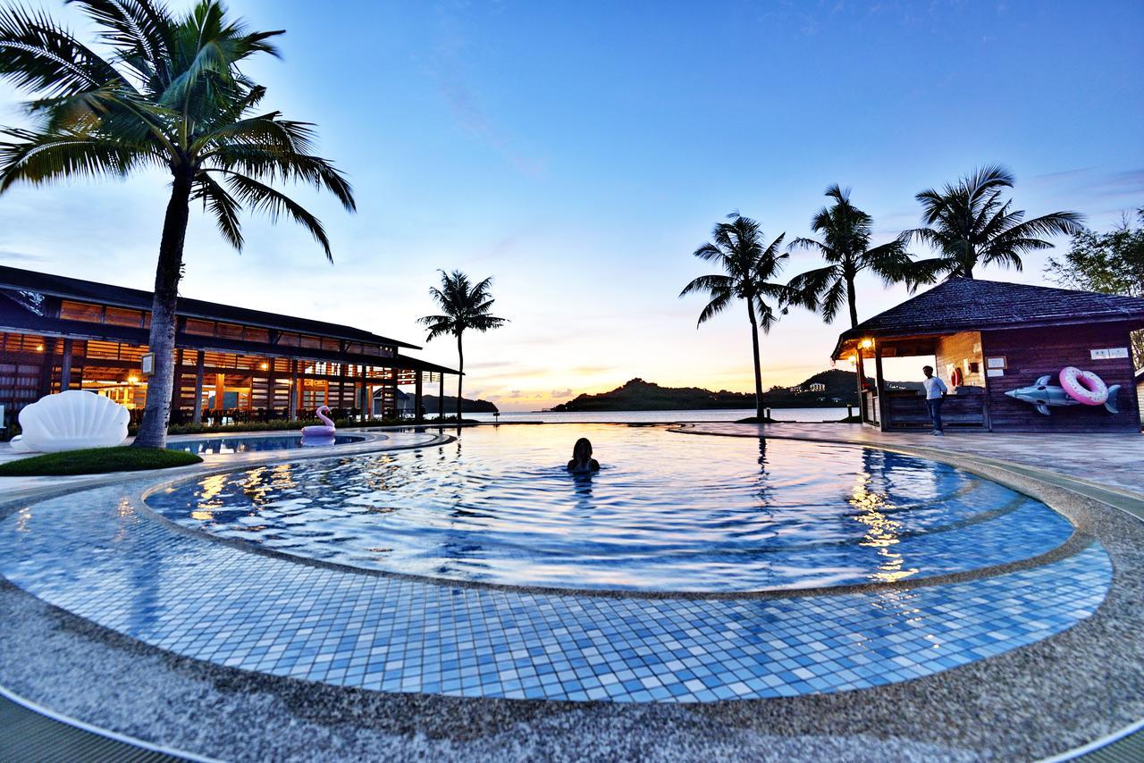 Island Paradise Resort Club Koror Exteriör bild